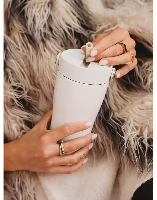 Equa 600 ml CARRY Cup Sand 6