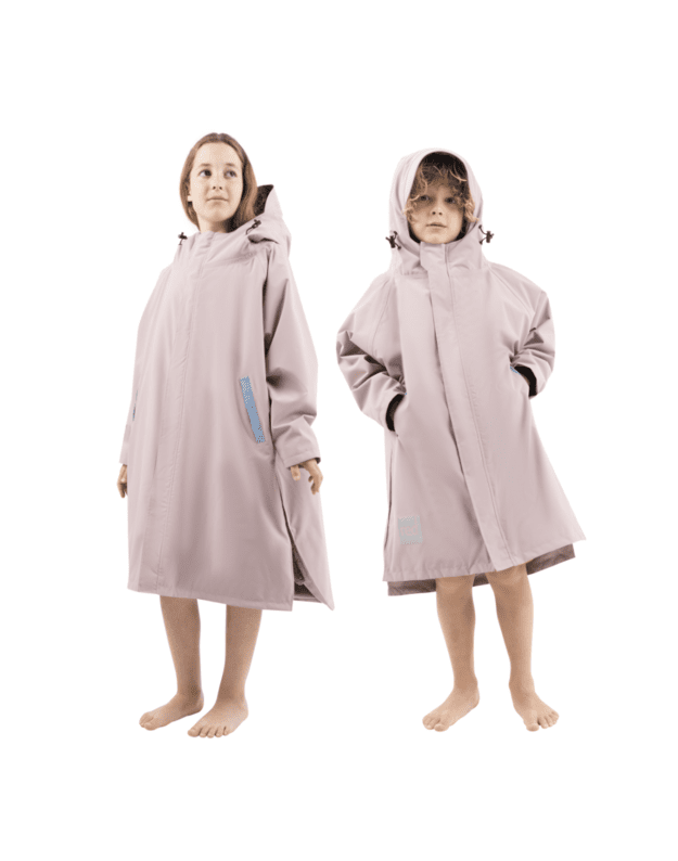 Red Equipment Kids' Long Sleeve Waterproof Changing Robe EVO Pro - Salty Pink